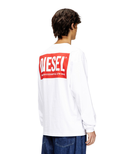 DIESEL（ディーゼル）の「メンズ 長袖Tシャツ T-BOXT-LS-BISK（Tシャツ/カットソー・メンズ・ホワイト系その他/ブラック/グレー・XXX-LARGE/MEDIUM/LARGE/SMALL/X-LARGE/X-SMALL/XX-LARGE）」の14枚目の写真