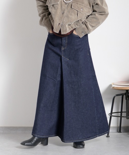 cepo(セポ)の「フロントタック ロングフレアーデニムスカート(デニムスカート・レディース・ワンウォッシュ/ブルー系3・S/M)」の1枚目の写真