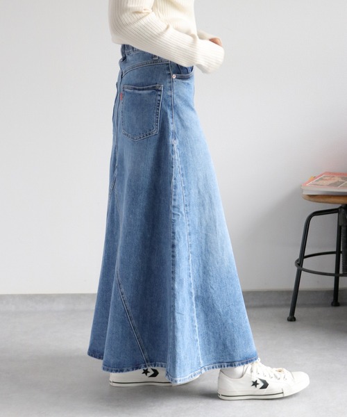 cepo(セポ)の「フロントタック ロングフレアーデニムスカート(デニムスカート・レディース・ワンウォッシュ/ブルー系3・S/M)」の9枚目の写真