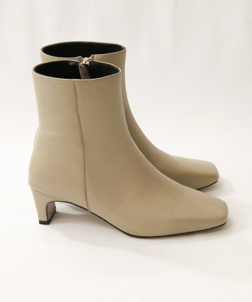 Gready Brilliant(グレディブリリアン)の「シープレザーショートブーツ(ブーツ・レディース・ブラック/グレイッシュベージュ・37/38/39/36)」の16枚目の写真