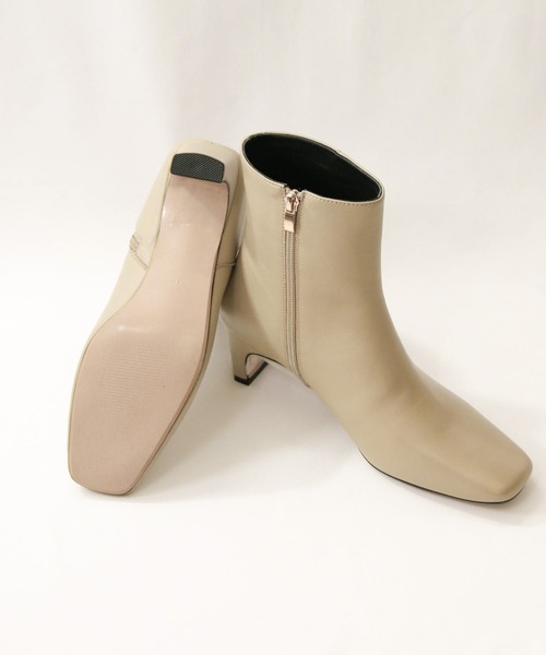 Gready Brilliant(グレディブリリアン)の「シープレザーショートブーツ(ブーツ・レディース・ブラック/グレイッシュベージュ・37/38/39/36)」の18枚目の写真