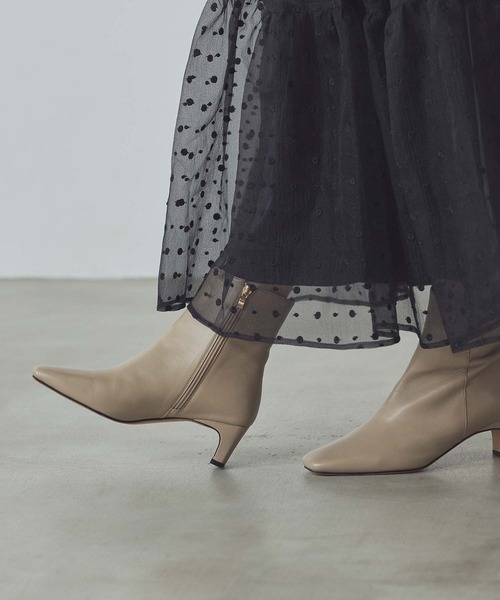 Gready Brilliant(グレディブリリアン)の「シープレザーショートブーツ(ブーツ・レディース・ブラック/グレイッシュベージュ・37/38/39/36)」の14枚目の写真