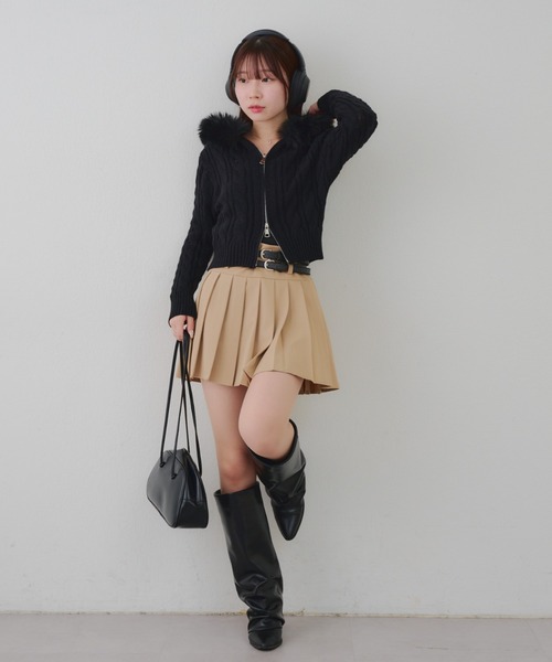 continuer de NICE CLAUP(コンティニューデナイスクラップ)の「ケーブルファーPK(ニット/セーター・レディース・グレー/アイボリー/ブラック・FREE)」の11枚目の写真