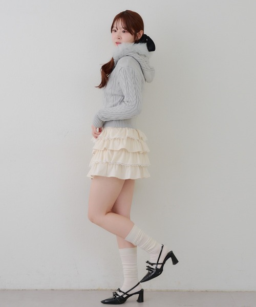 continuer de NICE CLAUP(コンティニューデナイスクラップ)の「ケーブルファーPK(ニット/セーター・レディース・グレー/アイボリー/ブラック・FREE)」の5枚目の写真