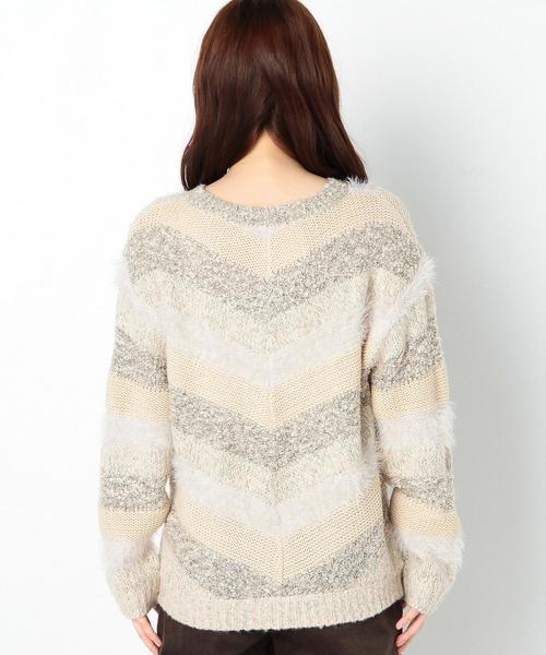 Another Edition（アナザーエディション）の「異素材ミックス配色Vネックプルオーバー/AEFC　イソザイMIXハイショク VPO（ニット/セーター・レディース・ライトグレー/ベージュ・FREE）」の3枚目の写真