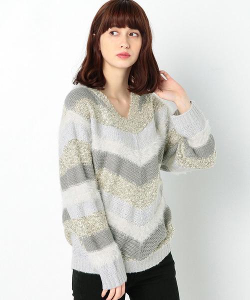 Another Edition（アナザーエディション）の「異素材ミックス配色Vネックプルオーバー/AEFC　イソザイMIXハイショク VPO（ニット/セーター・レディース・ライトグレー/ベージュ・FREE）」の12枚目の写真