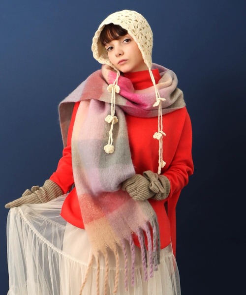 Three Four Time（ｽﾘｰﾌｫｰﾀｲﾑ）の「クルーネックショートプルオーバー（ニット/セーター・レディース・チャコールグレー/ターコイズブルー/レッド・FREE）」の17枚目の写真