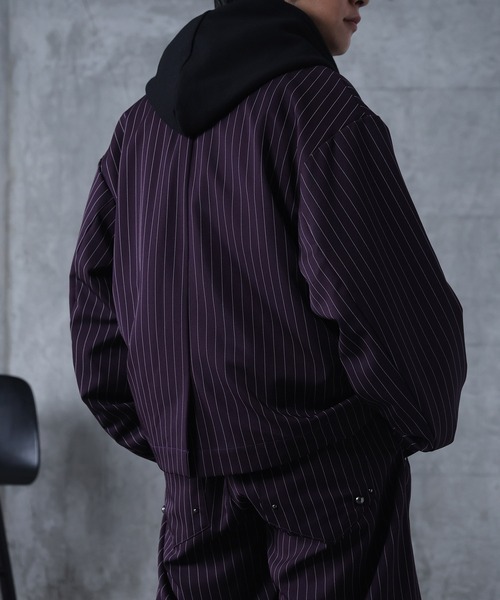 Confirm(コンファーム)の「Studded short double-breasted jacket / スタッズ ショート ダブルジャケット メンズ レディース ユニセックス(テーラードジャケット・メンズ・ブラック/ブラック系その他/パープル系その他/ブルー系その他/チャコールグレー/グレー系その他・S/M/L)」の13枚目の写真
