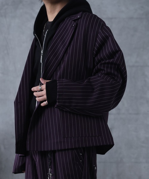 Confirm(コンファーム)の「Studded short double-breasted jacket / スタッズ ショート ダブルジャケット メンズ レディース ユニセックス(テーラードジャケット・メンズ・ブラック/ブラック系その他/パープル系その他/ブルー系その他/チャコールグレー/グレー系その他・S/M/L)」の8枚目の写真