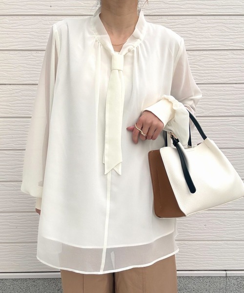 Q（キュー）の「結びボウタイ リブブラウス（シャツ/ブラウス・レディース・ドット/アイボリー・MEDIUM）」の4枚目の写真