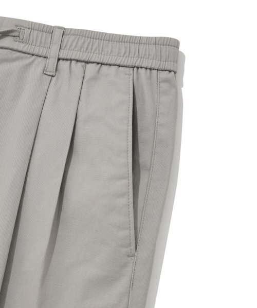 COVERNAT（カバーナット）の「テーパードチノパンツライトグレー（その他パンツ・レディース・その他・SMALL/LARGE/MEDIUM/X-LARGE/X-SMALL/XX-LARGE）」の7枚目の写真