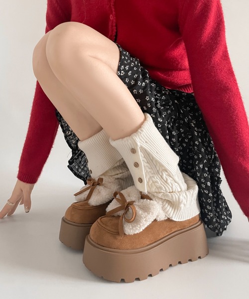 Shoes in Closet（シューズインクローゼット）の「【入荷/即納あり】厚底 リボン ボア スリッポン ムートン 440（スリッポン・レディース・キャメル/アイボリー・S/M/L）」の2枚目の写真