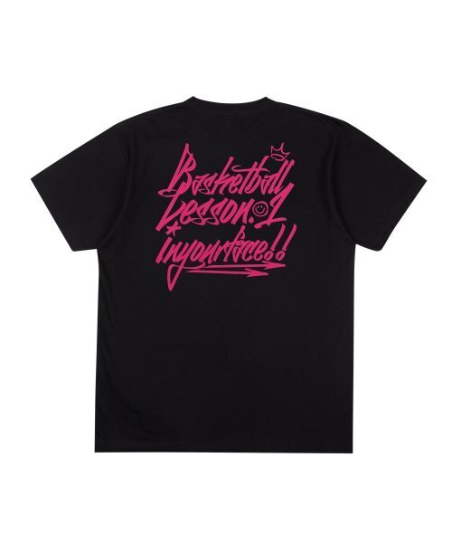 CREAM SODA LAB(クリームソーダラボ)の「バスケットボールレッスン.1 半袖Tシャツ ブラック ピンク(Tシャツ/カットソー・レディース・その他・LARGE/MEDIUM/X-LARGE/XX-LARGE)」の2枚目の写真