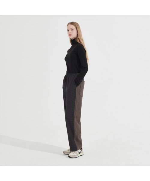 Between A and B（ビトウィーンエイアンドビー）の「チェックミックスバンディングパンツ[チャコール]（その他パンツ・レディース・その他・MEDIUM/SMALL）」の3枚目の写真