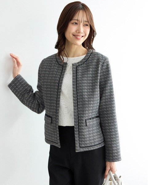 Honeys（ハニーズ）の「リボン使いノーカラージャケット（ノーカラージャケット・レディース・ブラック系その他/ベージュ系その他/ネイビー・3L/L/LL/M/S）」の8枚目の写真