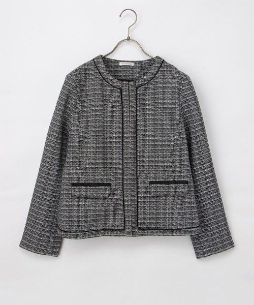 Honeys（ハニーズ）の「リボン使いノーカラージャケット（ノーカラージャケット・レディース・ブラック系その他/ベージュ系その他/ネイビー・3L/L/LL/M/S）」の20枚目の写真