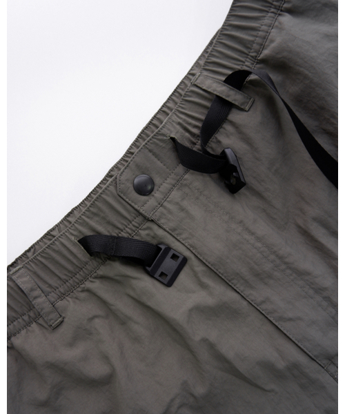 WORTHWHILE MOVEMENT(ワースワイルムーブメント)の「ユーティリティショーツ(カーキグレー)(その他パンツ・レディース・その他・LARGE/X-LARGE)」の5枚目の写真
