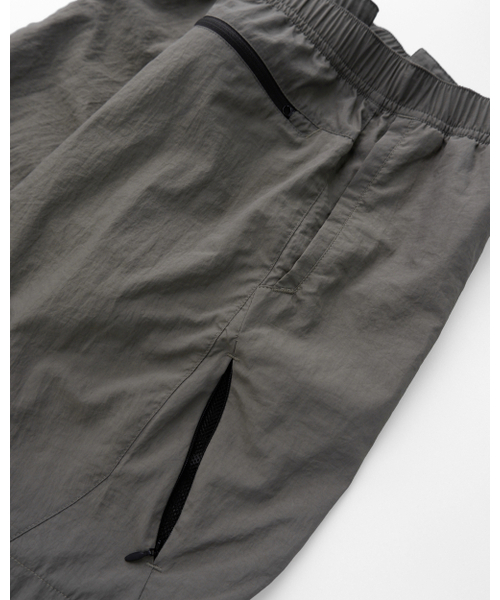 WORTHWHILE MOVEMENT(ワースワイルムーブメント)の「ユーティリティショーツ(カーキグレー)(その他パンツ・レディース・その他・LARGE/X-LARGE)」の7枚目の写真