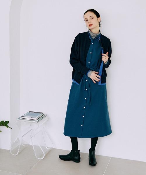 LA MARINE FRANCAISE(マリン フランセーズ)の「スタンドネックジャンスカ(ワンピース・レディース・ブラック/ブルー・FREE)」の3枚目の写真