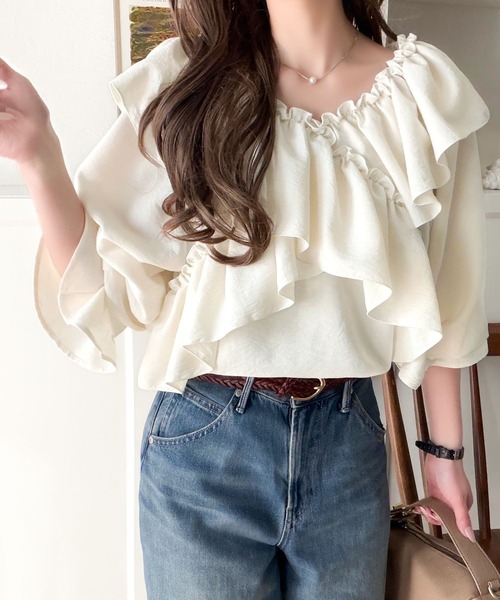 mily bilet(ミウィビレット)の「【mily bilet】大人の甘さがちょうどいい♪オフショル2wayキャンディースリーブカシュクールブラウス(長袖)(シャツ/ブラウス・レディース・チャコール/アイボリー/ブルー/ブラウン・LARGE/MEDIUM/SMALL/X-LARGE)」の22枚目の写真
