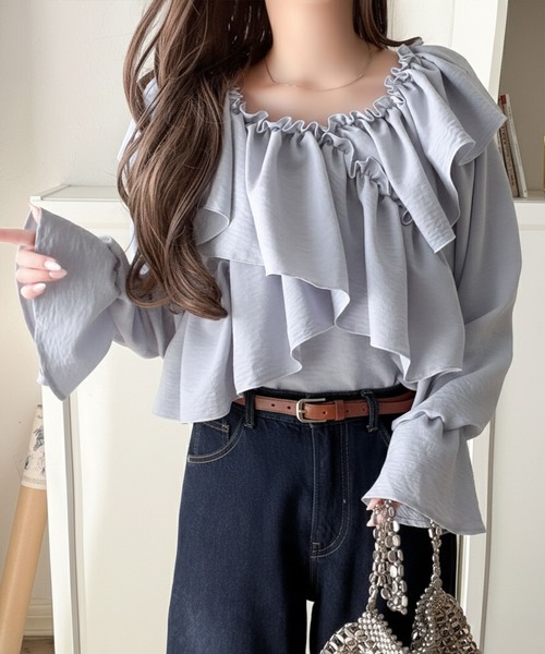 mily bilet(ミウィビレット)の「【mily bilet】大人の甘さがちょうどいい♪オフショル2wayキャンディースリーブカシュクールブラウス(長袖)(シャツ/ブラウス・レディース・チャコール/アイボリー/ブルー/ブラウン・LARGE/MEDIUM/SMALL/X-LARGE)」の8枚目の写真