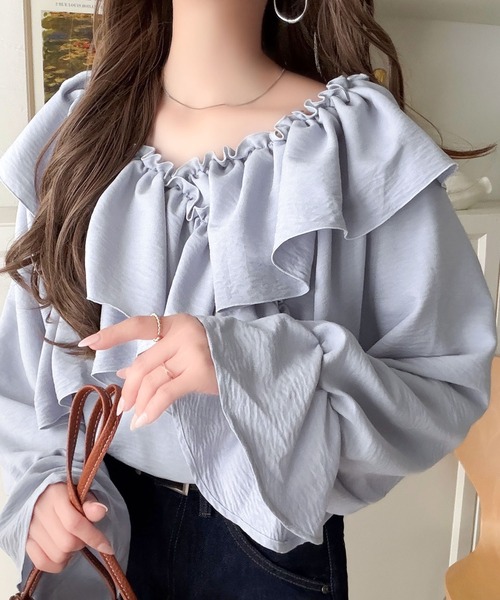 mily bilet(ミウィビレット)の「【mily bilet】大人の甘さがちょうどいい♪オフショル2wayキャンディースリーブカシュクールブラウス(長袖)(シャツ/ブラウス・レディース・チャコール/アイボリー/ブルー/ブラウン・LARGE/MEDIUM/SMALL/X-LARGE)」の7枚目の写真