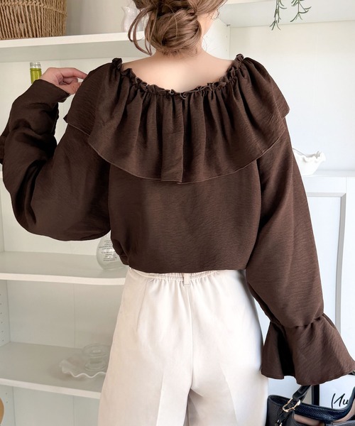 mily bilet(ミウィビレット)の「【mily bilet】大人の甘さがちょうどいい♪オフショル2wayキャンディースリーブカシュクールブラウス(長袖)(シャツ/ブラウス・レディース・チャコール/アイボリー/ブルー/ブラウン・LARGE/MEDIUM/SMALL/X-LARGE)」の9枚目の写真