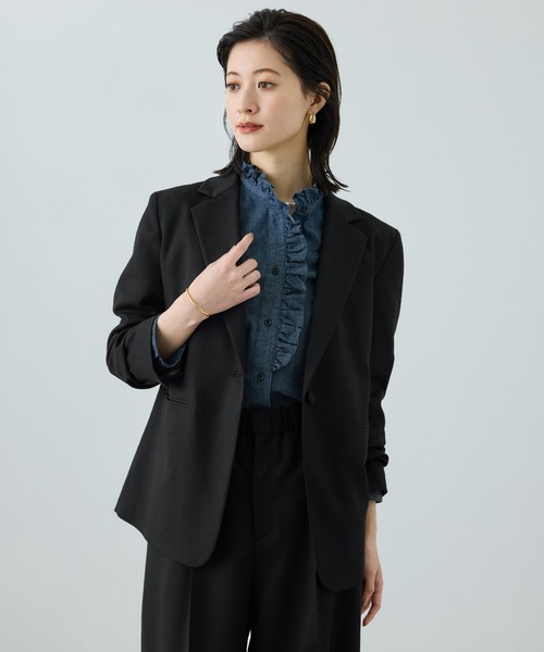 ROPE'（ロペ）の「トリアセツイル シングルテーラードジャケット(デニムライク)/セットアップ対応（テーラードジャケット・レディース・ブルー系その他3/ブラック・38/36）」の10枚目の写真