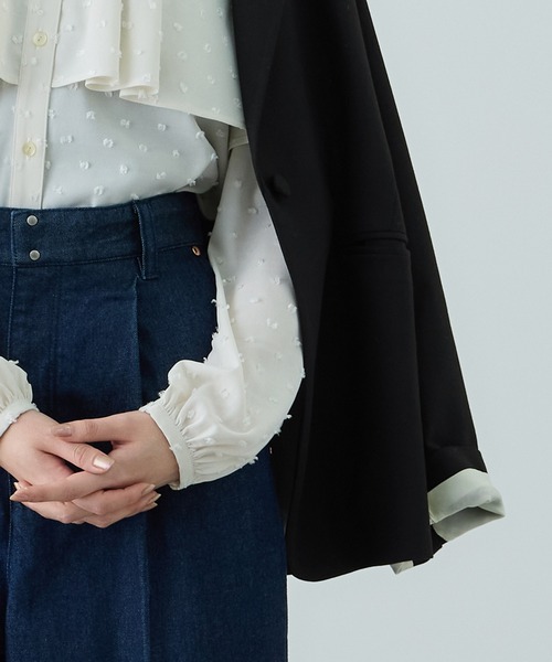 ROPE'（ロペ）の「トリアセツイル シングルテーラードジャケット(デニムライク)/セットアップ対応（テーラードジャケット・レディース・ブルー系その他3/ブラック・38/36）」の15枚目の写真