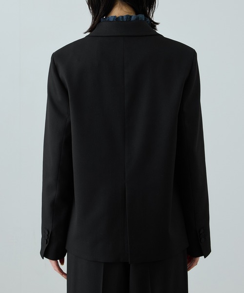 ROPE'（ロペ）の「トリアセツイル シングルテーラードジャケット(デニムライク)/セットアップ対応（テーラードジャケット・レディース・ブルー系その他3/ブラック・38/36）」の18枚目の写真