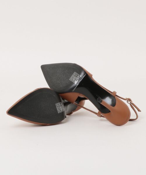 CHARLES & KEITH(チャールズ & キース)の「メタリックバー ポインテッド スリングバッグパンプス(パンプス・レディース・ライトブラウン/ブラック系その他7・25cm/24.5cm/23.5cm/23cm/22.5cm/22cm)」の6枚目の写真