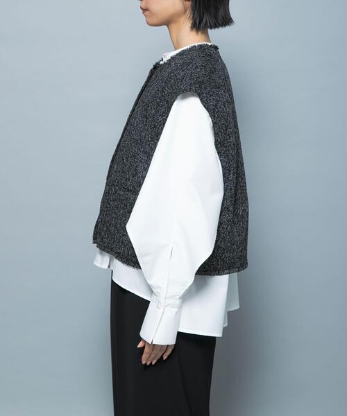 URBAN RESEARCH ROSSO WOMEN（アーバンリサーチ　ロッソ）の「『別注』CHIGNON×ROSSO　ツイードショートベスト（ベスト・レディース・ホワイト系その他/ブラック・FREE）」の15枚目の写真
