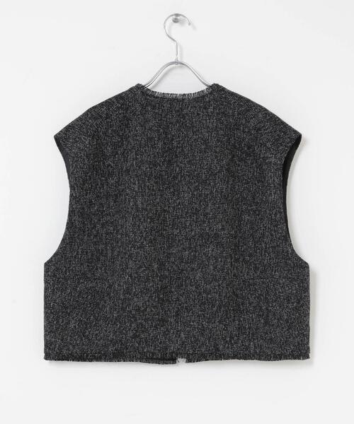 URBAN RESEARCH ROSSO WOMEN（アーバンリサーチ　ロッソ）の「『別注』CHIGNON×ROSSO　ツイードショートベスト（ベスト・レディース・ホワイト系その他/ブラック・FREE）」の20枚目の写真