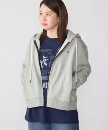 SHIPS（シップス）の「【WEB限定】SHIPS: クロップド ワイド ワンポイント ロゴ ジップアップ フーディー（パーカー）」