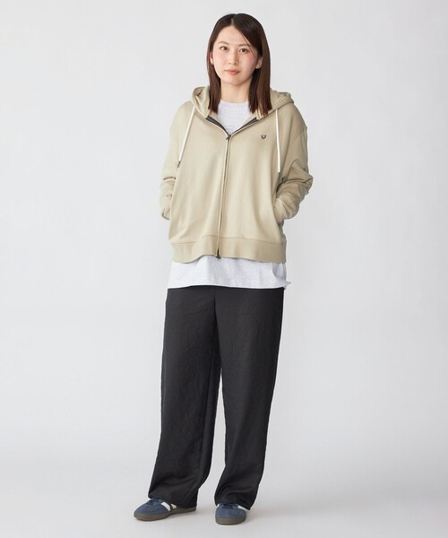 SHIPS(シップス)の「【WEB限定】SHIPS: クロップド ワイド ワンポイント ロゴ ジップアップ フーディー(パーカー・メンズ・ベージュ/オリーブ/グレー/ロイヤルブルー・SMALL/X-LARGE/LARGE/MEDIUM)」の6枚目の写真