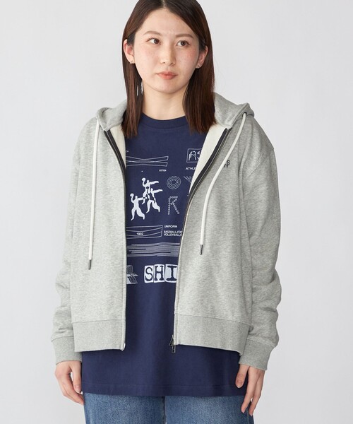 SHIPS(シップス)の「【WEB限定】SHIPS: クロップド ワイド ワンポイント ロゴ ジップアップ フーディー(パーカー・メンズ・ベージュ/オリーブ/グレー/ロイヤルブルー・SMALL/X-LARGE/LARGE/MEDIUM)」の18枚目の写真