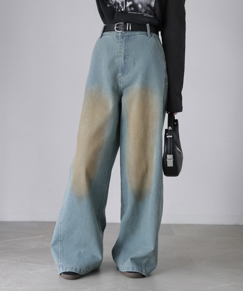 Riberry（リベリー）の「【セットアップ着用可】ヴィンテージライクデニムワイドパンツ（デニムパンツ・レディース・ライトブルー/ブルー・MEDIUM）」の4枚目の写真