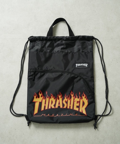 THRASHER（スラッシャー）の「"02"≪THRASHER≫カーブポケット ブランドロゴ ナップサック（バックパック/リュック・メンズ・ブラック×イエロー/ブラック×ホワイト/ブラック・ONE SIZE）」の13枚目の写真