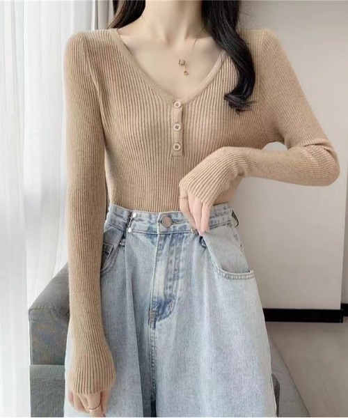 Beststore（ベストストア）の「ボタン付　長袖リブニットトップス レディース（ニット/セーター・レディース・ベージュ/グレー/ライトベージュ/ブラック/ピンク/グリーン/ホワイト・FREE）」の19枚目の写真