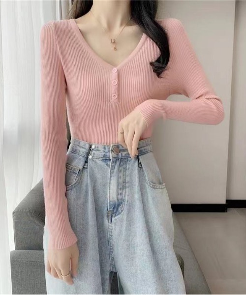 Beststore（ベストストア）の「ボタン付　長袖リブニットトップス レディース（ニット/セーター・レディース・ベージュ/グレー/ライトベージュ/ブラック/ピンク/グリーン/ホワイト・FREE）」の11枚目の写真