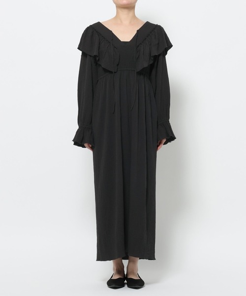 LOWRYS FARM(ローリーズファーム)の「2WAYフリルシャーリングワンピース 637584(ワンピース・レディース・アイボリー/ブラック/ブラウン・FREE)」の10枚目の写真