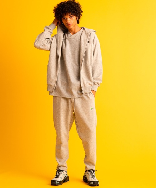 The DUFFER of ST.GEORGE(ザダファーオブセントジョージ)の「〔BLACK LABEL〕MINI PILE ZIP HOODIE:セットアップ対応 ミニパイル ジップ フーディ(パーカー・メンズ・グレー・SMALL/MEDIUM/LARGE/X-LARGE)」の3枚目の写真