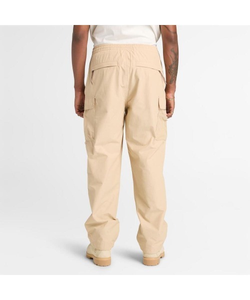 Timberland（ティンバーランド）の「ティンバーチル　ワイド カーゴ パンツ メンズ（カーゴパンツ・メンズ・ベージュ・30inch/32inch/34inch）」の4枚目の写真