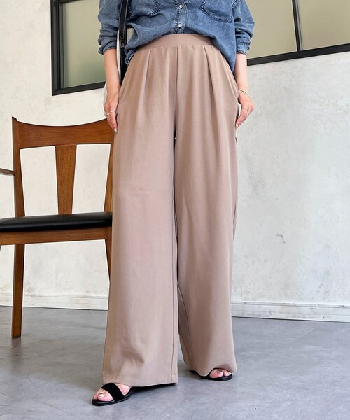 un dix cors(アンディコール)の「ライトジョーゼットワイドパンツ(その他パンツ・レディース・グレイッシュベージュ/ブラック・FREE)」の4枚目の写真