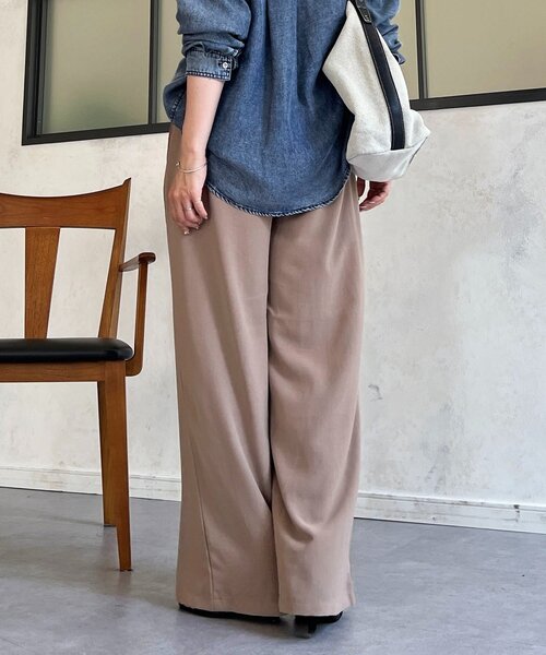 un dix cors(アンディコール)の「ライトジョーゼットワイドパンツ(その他パンツ・レディース・グレイッシュベージュ/ブラック・FREE)」の5枚目の写真