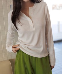 ヘンリーネックリブカットソー / 長袖 Tシャツ カットソー トップス 春服 秋服 冬服 ブラック グレー オフホワイト 白 黒 韓国 ノームコア シンプル カジュアル ガーリー レイヤード インナー