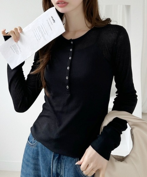Ada.(エイダ)の「シアー テレコ ヘンリー ネック プルオーバー(Tシャツ/カットソー・レディース・アイボリー/ブラック/オフホワイト・FREE)」の13枚目の写真