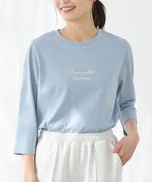 Honeys(ハニーズ)の「【UVカット】こだわり綿7分袖ロゴT(Tシャツ/カットソー・レディース・オフホワイト/ブラック/サックスブルー/グレイッシュベージュ/ネイビー・S/M/LL/L)」の5枚目の写真