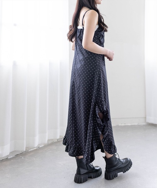 clear（クリア）の「チョーカー付きアシンメトリードットキャミワンピース[大人 フェミニン 上品]≪新作≫（ワンピース・レディース・ブラック系その他/ホワイト系その他・F/PF）」の12枚目の写真