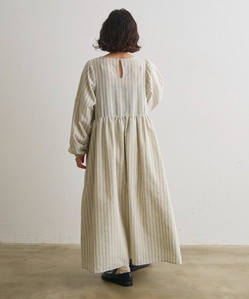 Crisp（クリスプ）の「フラワーレースストライプワンピース（ワンピース・レディース・ブラック/アイボリー・FREE）」の6枚目の写真